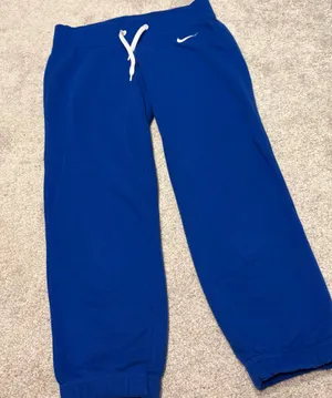 Nike Cropped Sweatpants thumbnail 2