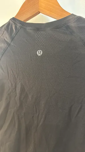 Lululemon Swiftly Tech Long Sleeve thumbnail 2