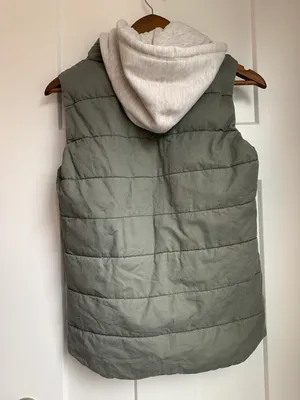 Label of Graded Goods Hooded Vest thumbnail 2