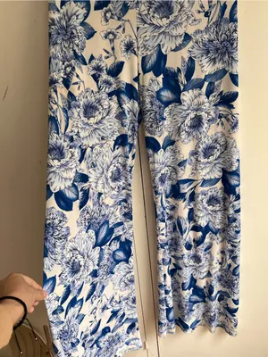 Veronica M Blue White Floral High Rise Flare Pants Bell Bottom Yoga Stretch thumbnail 3