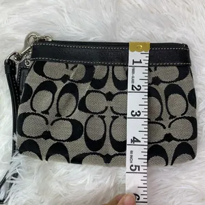 COACH Black Gray Signature Canvas Wristlet thumbnail 7