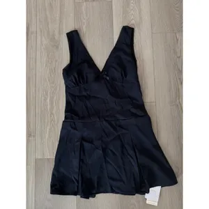 Commense Elegant Flirty Black Pleated Mini Dress Romantic Stretch NWT Small thumbnail 2