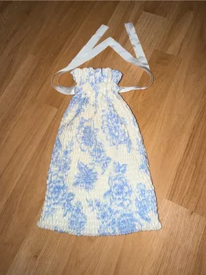 triangl swimwear Blue and White Floral Drawstring Pouch thumbnail 3