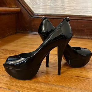 Stuart Weitzman Black‎ Patent Leather Platform Peep Toe Pumps Size 7M thumbnail 5