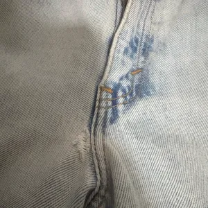 LEVI’S 550 Vintage 90s Light Wash Jeans thumbnail 10