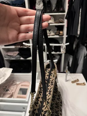 Michael Kors Tote Bag thumbnail 2