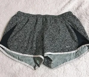 Nike Shorts thumbnail 1