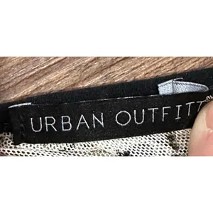 Urban Outfitters Sheer Snake Print‎ Crop Tank Top sz large thumbnail 3