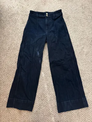 H&M Dark Wash High-Waisted Jeans thumbnail 1