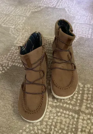 Boots Tan Size 8.5 thumbnail 2