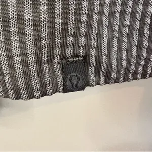 Lululemon Rest Less Cropped Half-Zip Grid Warp Rover Raw Linen Size 10 (Est) thumbnail 5