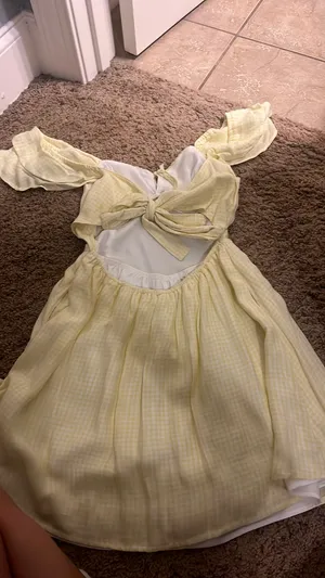 Hollister dress thumbnail 2
