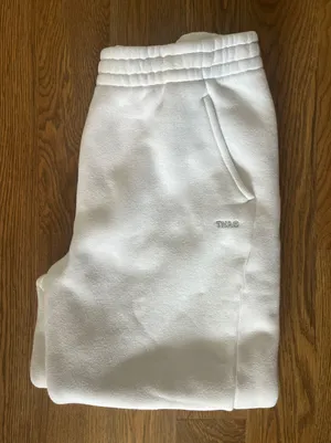 Aritzia TNA Boyfriend Sweats thumbnail 2