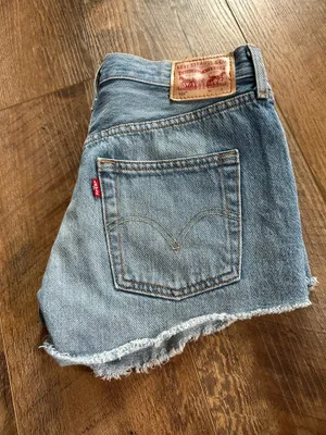 Levi’s 501 Shorts thumbnail 2