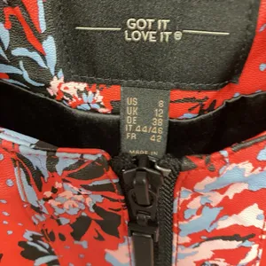 GILI Jacket Women‎ Sz 8 Red Black Floral Faux Leather Lined Full Zip Moto Rider thumbnail 3