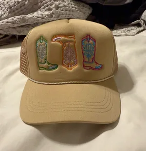 Buckle cowboy boot trucker hat thumbnail 1