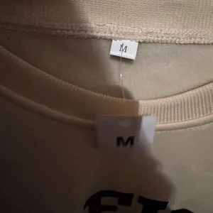Source Unknown Cream ‘Sleigh’ Holiday Sweatshirt – Cozy Graphic Pullover thumbnail 3
