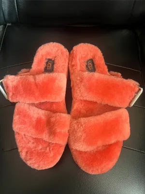 UGG Fuzz Yeah Coral/Orange Buckle Slippers thumbnail 2