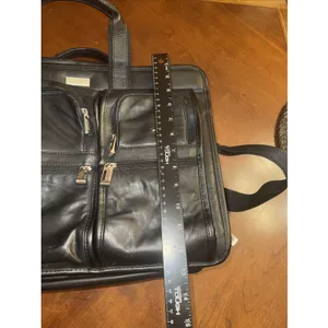 U.S. Luggage New York, Black Leather Expandable Briefcase/ Laptop Bag Travel thumbnail 5