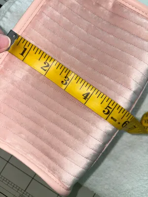 Bath & Body Works Quilted Faux Velvet Cosmetic Pouch zip top NWOT thumbnail 5
