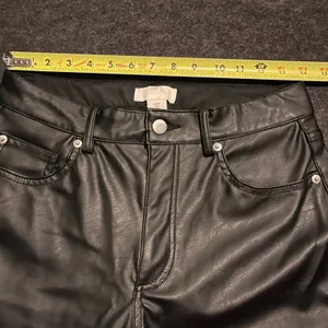 H&M Faux‎ Leather Pants Size 8 Black Straight Leg Casual Career thumbnail 5