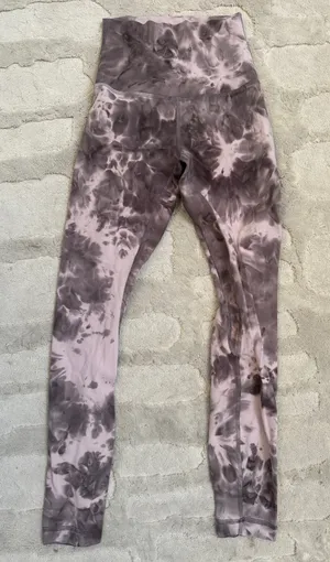 Lululemon Leggings thumbnail 1