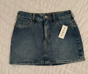 Dark wash pacsun jean skirt size 23 thumbnail 1