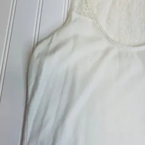 Y2k Aerie White Lace Yoke Racer Tank Top Sz Medium thumbnail 9