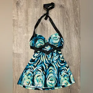 Charlotte Russe Blue Abstract Halter Top Size Small | Strappy Summer Tank thumbnail 3
