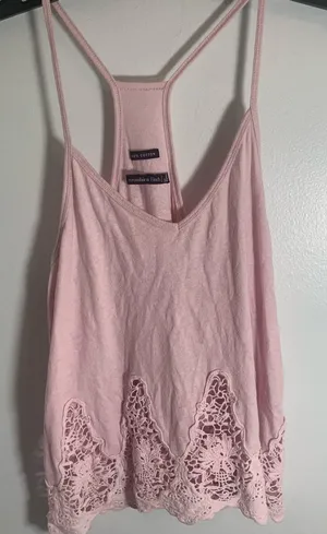 Abercrombie & Fitch Light Pink Lace-Hem Camisole Ladies Sz Small thumbnail 1
