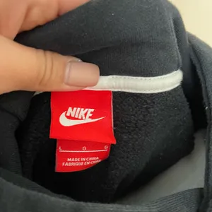 Nike Sweatshirt Color washed out Black Large thumbnail 7