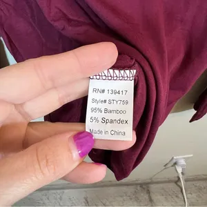 Piko Women’s Maroon Carolina Gamecocks Bamboo Long Sleeve Top Medium NWT‎ thumbnail 8