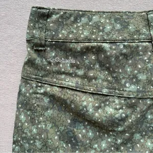 Columbia Green Patterned Outdoor Shorts thumbnail 4
