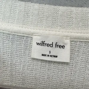 Wilfred Free Aritzia Ivory Ribbed Long Sleeve Sweater Sz S Minimalist Clean Girl thumbnail 4
