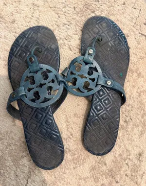 Tory Burch Miller Navy Leather Thong Sandals Logo Medallion thumbnail 1