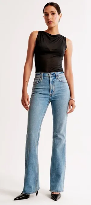 Abercrombie & fitch the flare ultra high rise jeans Sz 27 thumbnail 1