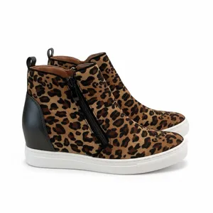 Le Sheelah Leopard Print Wedge Sneakers‎ Hidden Zipper Ankle Boots Size 6 thumbnail 5