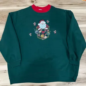Vintage Embroidered Santa Crewneck Sweatshirt Women’s XL thumbnail 1