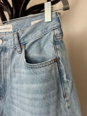 Aritzia Denim Forum Iggy The ‘90s Lo-Rise Baggy thumbnail 4