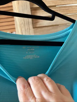 tek gear Women's Short Sleeve Crewneck Tee in Turquoise Blue XL thumbnail 3