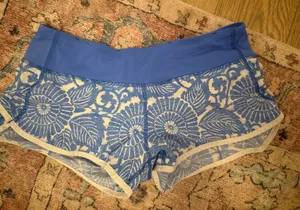 Lululemon Shorts thumbnail 1