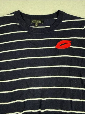 Banana Republic Merino Wool Sweater S Navy Stripe Red Lips Embroidered Preppy thumbnail 2