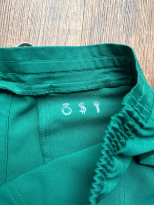 NWT FIGS Women’s Hunter Green Yola Skinny Scrub Pants - Size XXS Petite thumbnail 9