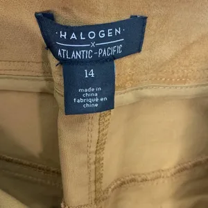 NWT | Halogen‎ x Atlantic-Pacific Women’s Velveteen Kick Flare Pants thumbnail 9