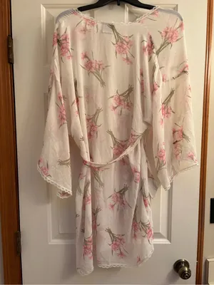 Vintage Sheer Floral Lace-Trim Robe thumbnail 4