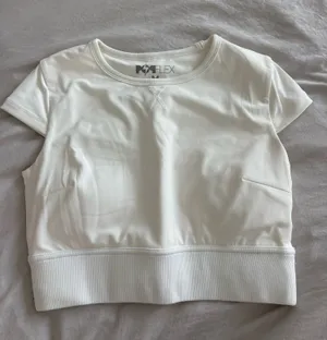 White athletic top cropped Size M thumbnail 1