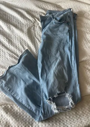 American Eagle flare jeans thumbnail 1