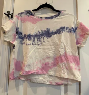 Lululemon Cates Tee Crop thumbnail 1