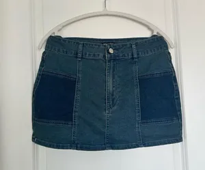 Pretty Little Thing Mini Skirt thumbnail 1