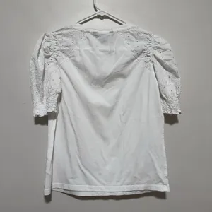 Veronica Beard Marcia White Eyelet Puff Sleeve T-Shirt Size Small thumbnail 5